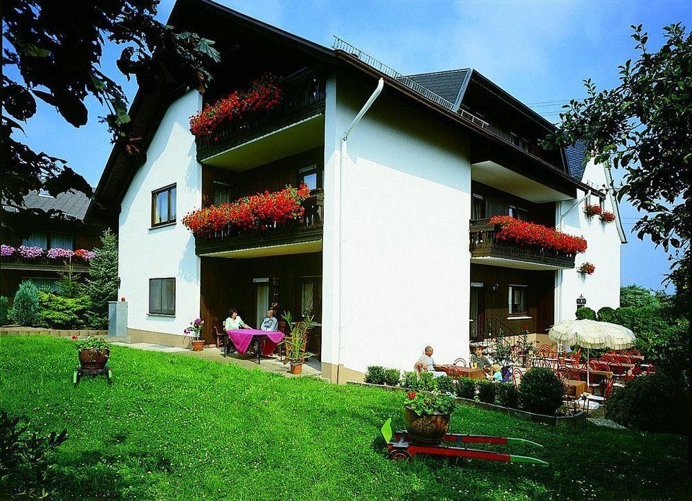 Pension Waldesruh Welschneudorf Exterior foto